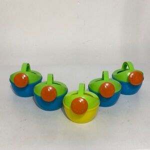 5 Plastic Watering Cans (Hand2Mind)